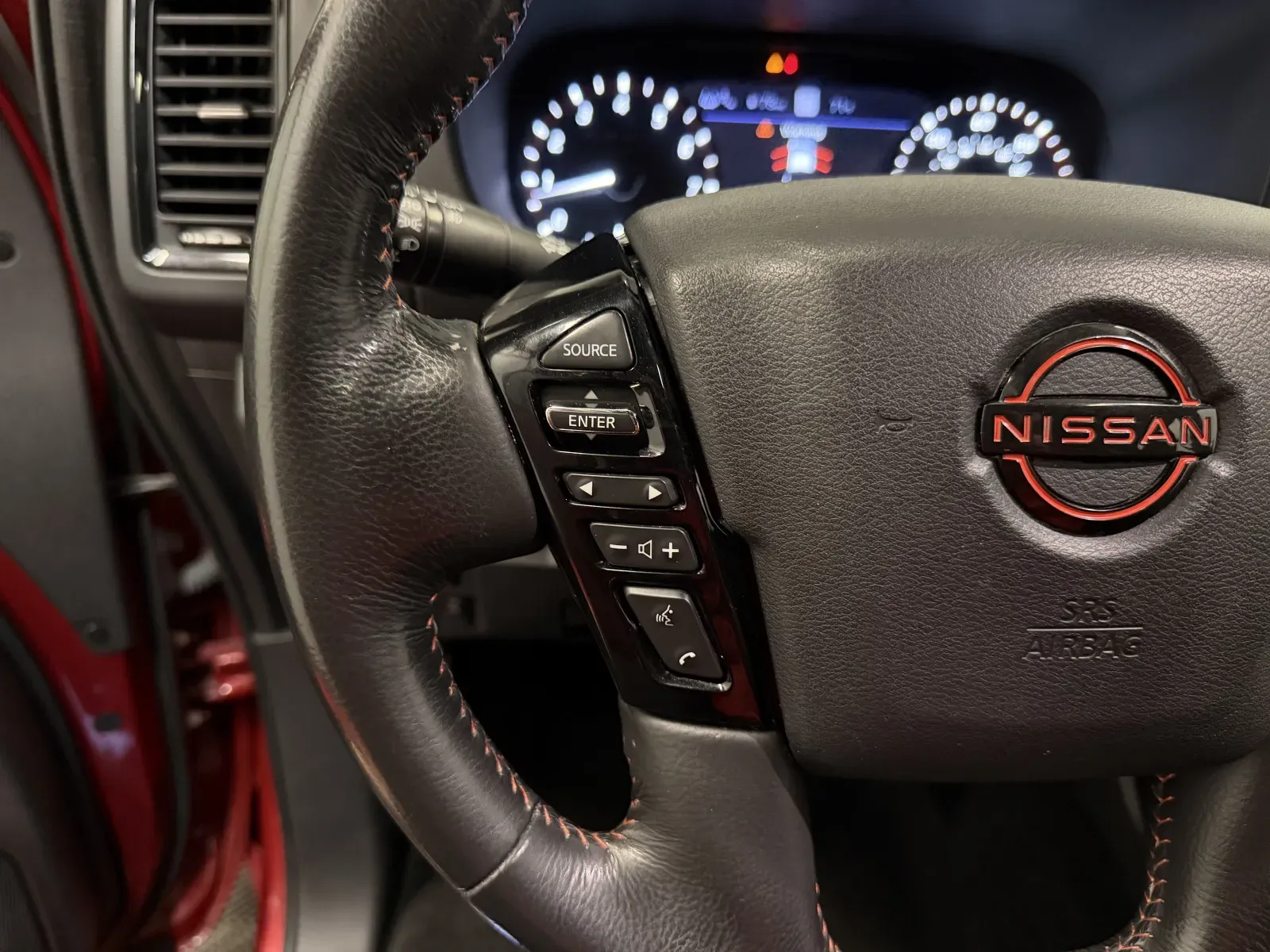 2023 Nissan Frontier PRO-4X - Photo 23