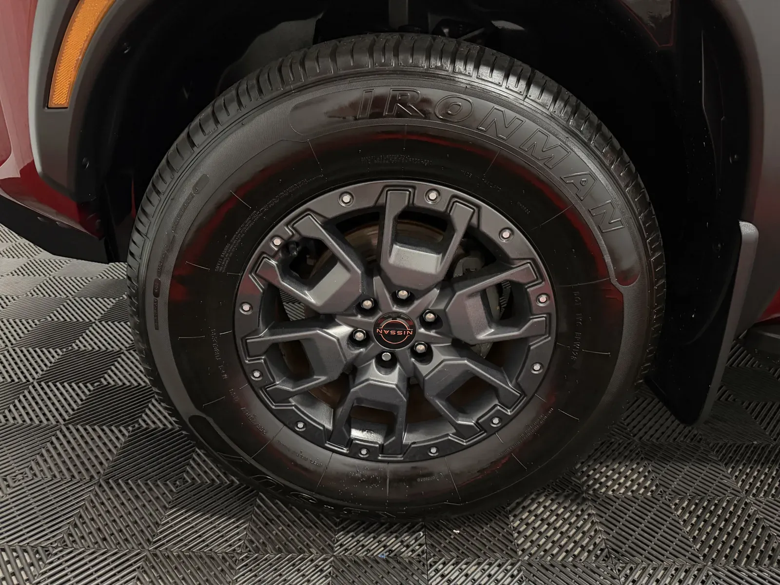 2023 Nissan Frontier PRO-4X - Photo 11