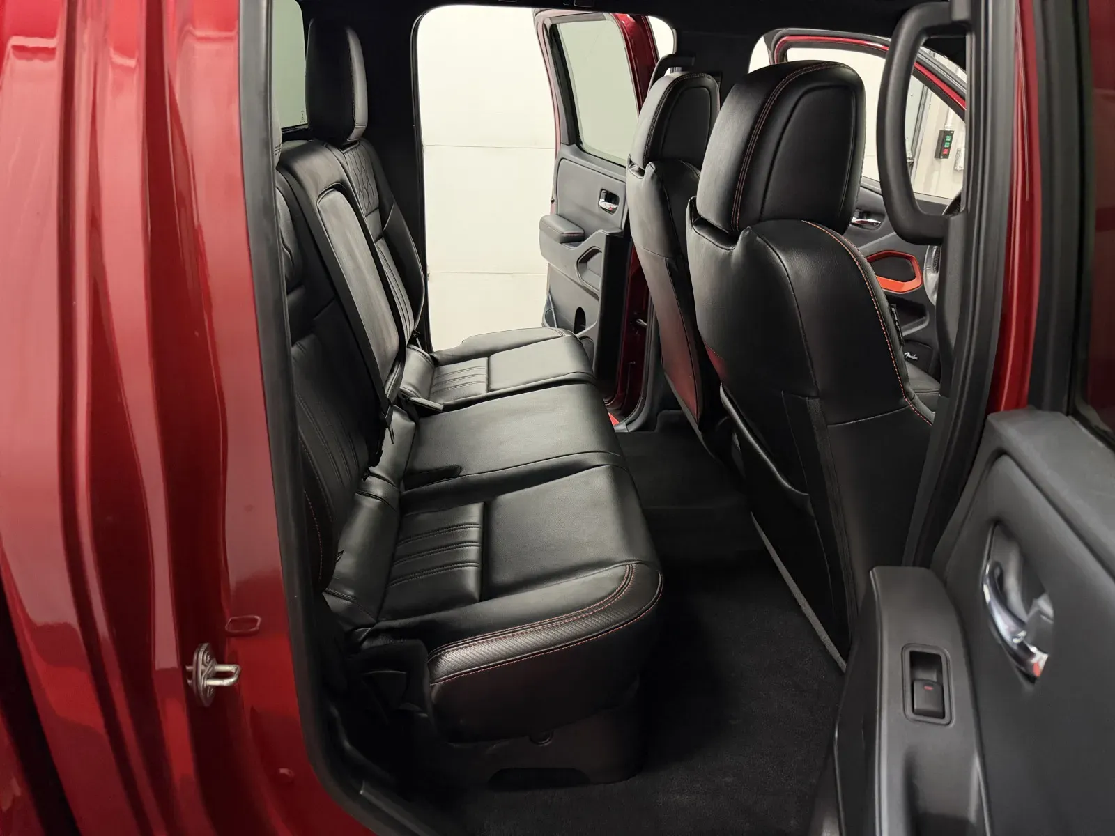 2023 Nissan Frontier PRO-4X - Photo 48
