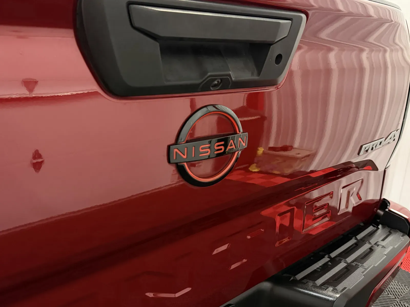 2023 Nissan Frontier PRO-4X - Photo 17