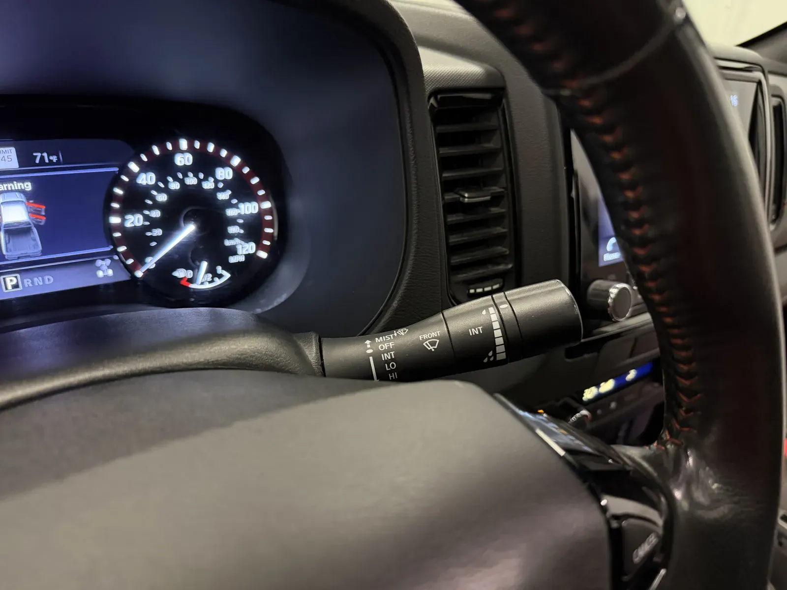 2023 Nissan Frontier PRO-4X - Photo 26
