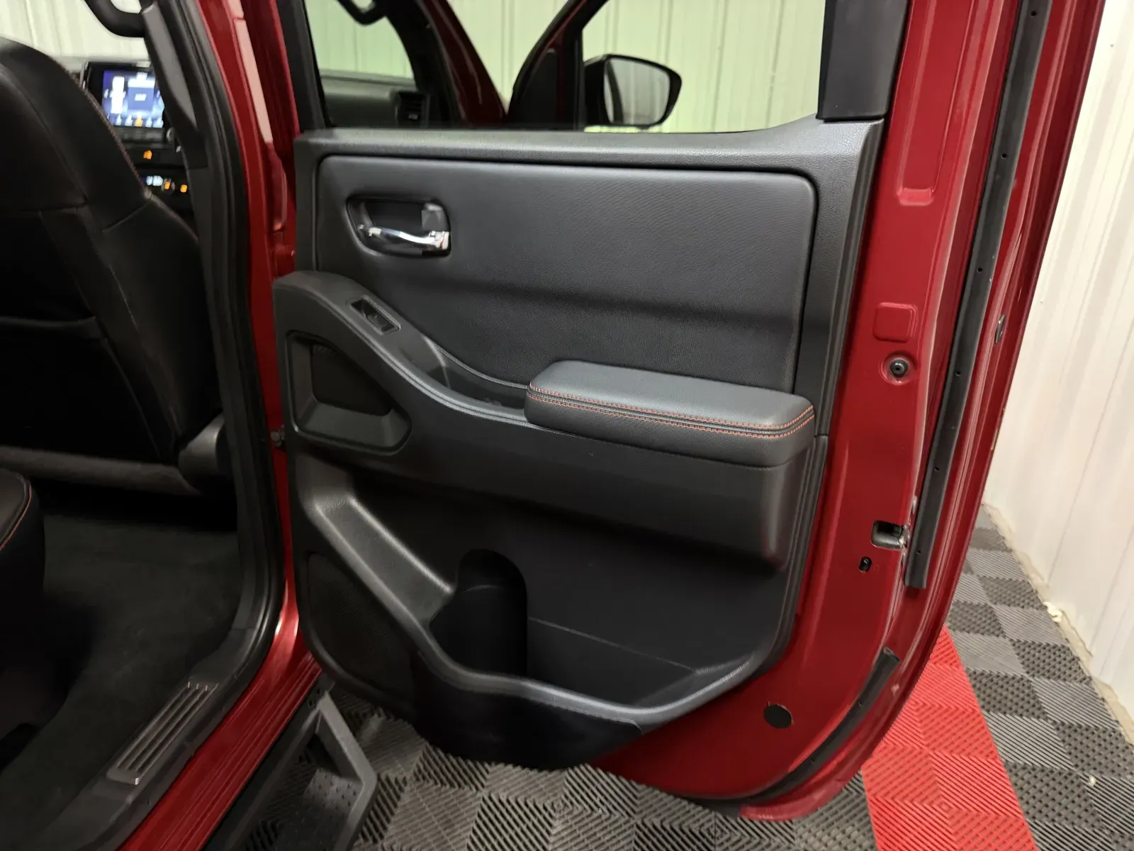 2023 Nissan Frontier PRO-4X - Photo 47