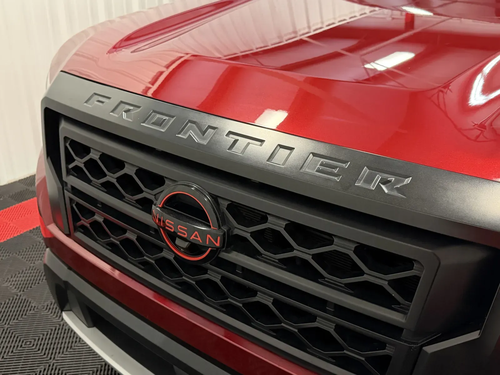 2023 Nissan Frontier PRO-4X - Photo 8