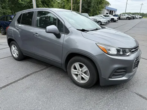 More photos of 2020 Chevrolet Trax LS at Oakley Auto World, MO