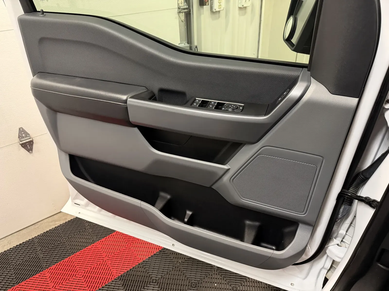 2021 Ford F-150 XLT - Photo 30