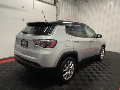 More photos of 2025 Jeep Compass Limited at Oakley Auto World, MO