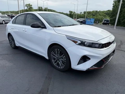 More photos of 2024 Kia Forte GT-Line at Oakley Auto World, MO