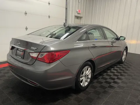 More photos of 2013 Hyundai Sonata GLS at Oakley Auto World, MO
