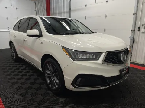 More photos of 2019 Acura MDX 3.5L Tech Pkg w/A-Spec Pkg at Oakley Auto World, MO