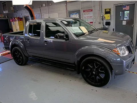 More photos of 2020 Nissan Frontier SV at Oakley Auto World, MO