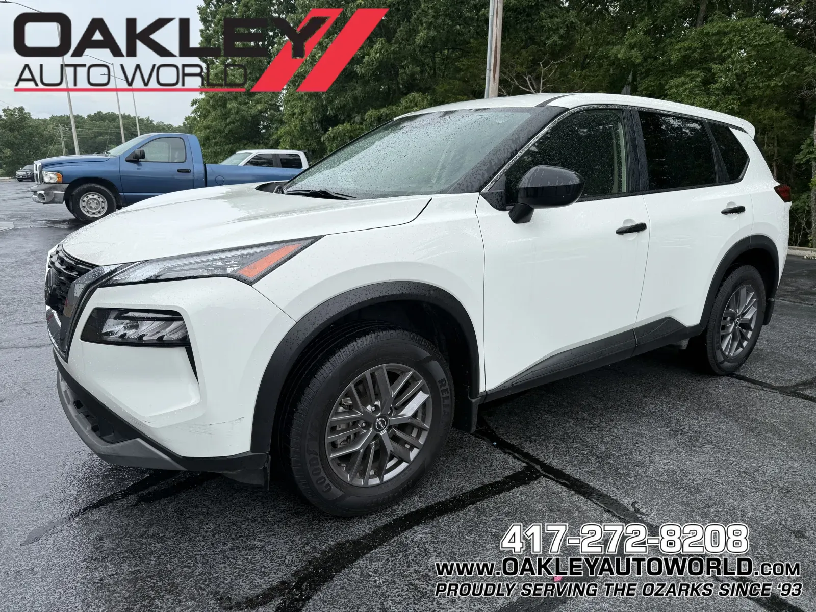 2023 Nissan Rogue S FWD's photo