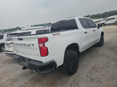 More photos of 2019 Chevrolet Silverado 1500 LT Trail Boss at Oakley Auto World, MO