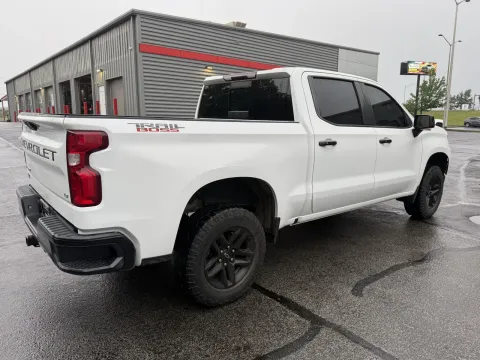 More photos of 2019 Chevrolet Silverado 1500 LT Trail Boss at Oakley Auto World, MO