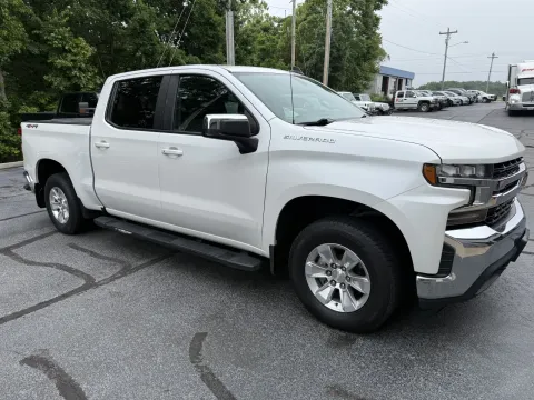 More photos of 2019 Chevrolet Silverado 1500 LT at Oakley Auto World, MO