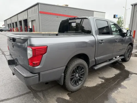 More photos of 2018 Nissan Titan SV at Oakley Auto World, MO