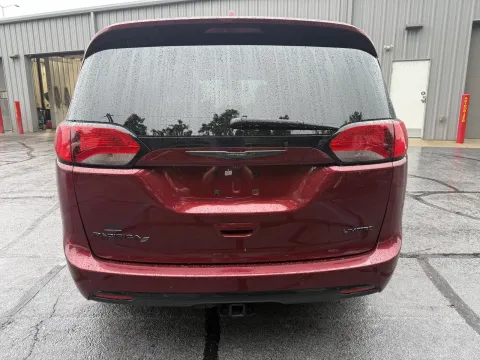 Another view of 2020 Chrysler Pacifica Limited for sale in Branson West, MO at Oakley Auto World