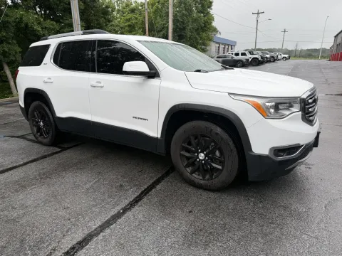 More photos of 2018 GMC Acadia SLT-1 at Oakley Auto World, MO