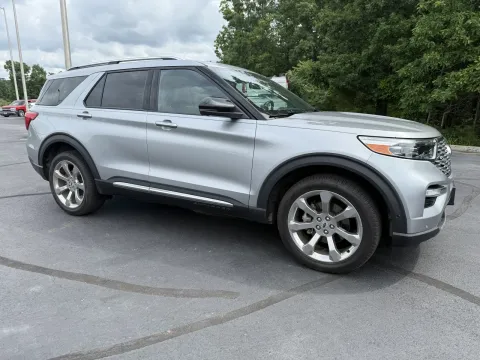 More photos of 2020 Ford Explorer Platinum at Oakley Auto World, MO