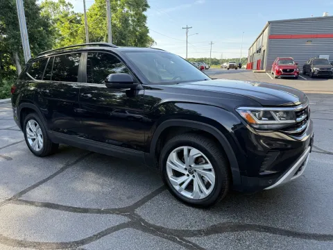 More photos of 2021 Volkswagen Atlas 3.6L V6 SE w/Technology at Oakley Auto World, MO