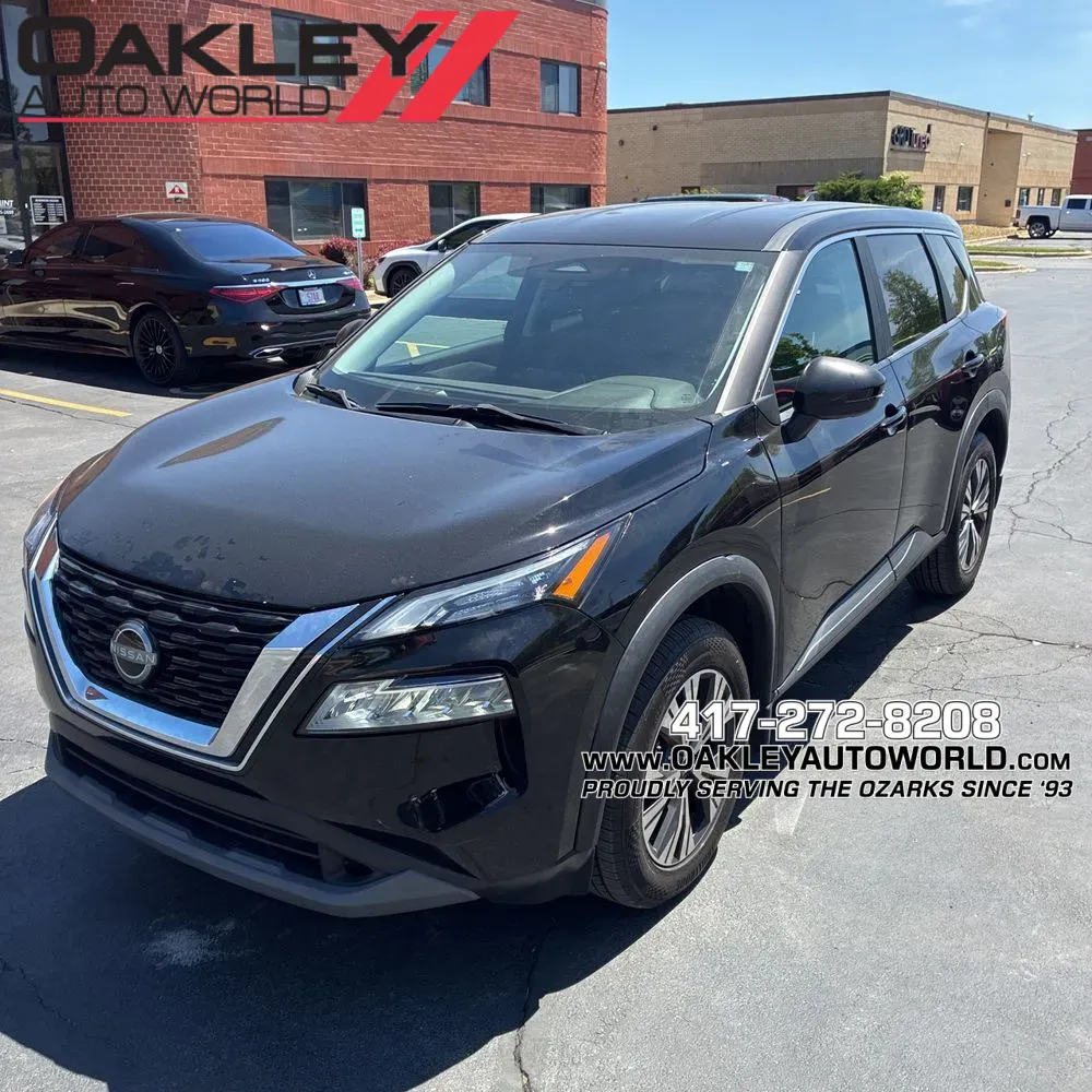 2023 Nissan Rogue SV FWD's photo