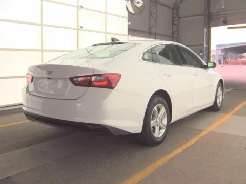 More photos of 2025 Chevrolet Malibu LS at Oakley Auto World, MO