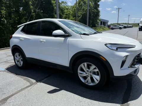 More photos of 2024 Buick Encore GX Preferred at Oakley Auto World, MO