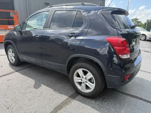 Photos of 2022 Chevrolet Trax LT for sale in Branson West, MO at Oakley Auto World