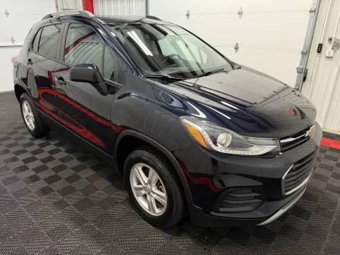 More photos of 2022 Chevrolet Trax LT at Oakley Auto World, MO