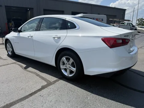 Photos of 2024 Chevrolet Malibu LT for sale in Branson West, MO at Oakley Auto World
