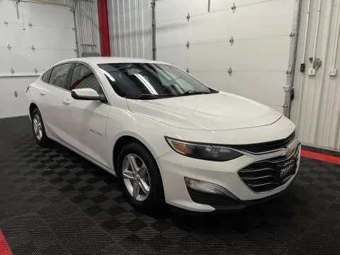 More photos of 2024 Chevrolet Malibu LT at Oakley Auto World, MO
