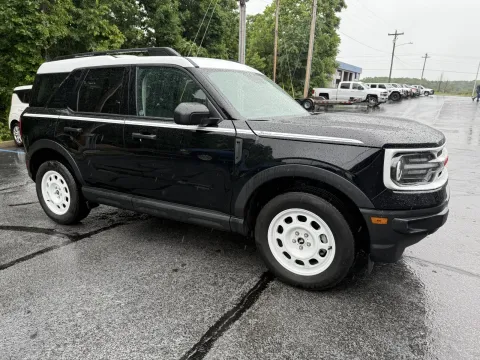 More photos of 2023 Ford Bronco Sport Heritage at Oakley Auto World, MO