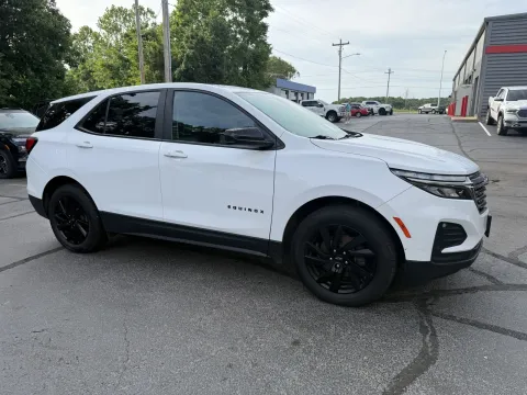 More photos of 2023 Chevrolet Equinox LS at Oakley Auto World, MO