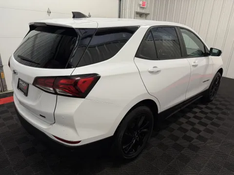 More photos of 2023 Chevrolet Equinox LS at Oakley Auto World, MO