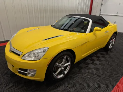 More photos of 2007 Saturn Sky at Oakley Auto World, MO