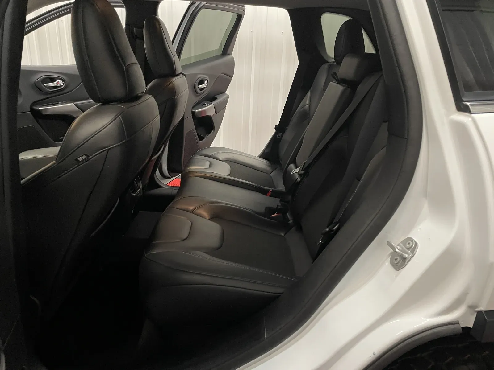 2021 Jeep Cherokee Latitude Plus - Photo 37