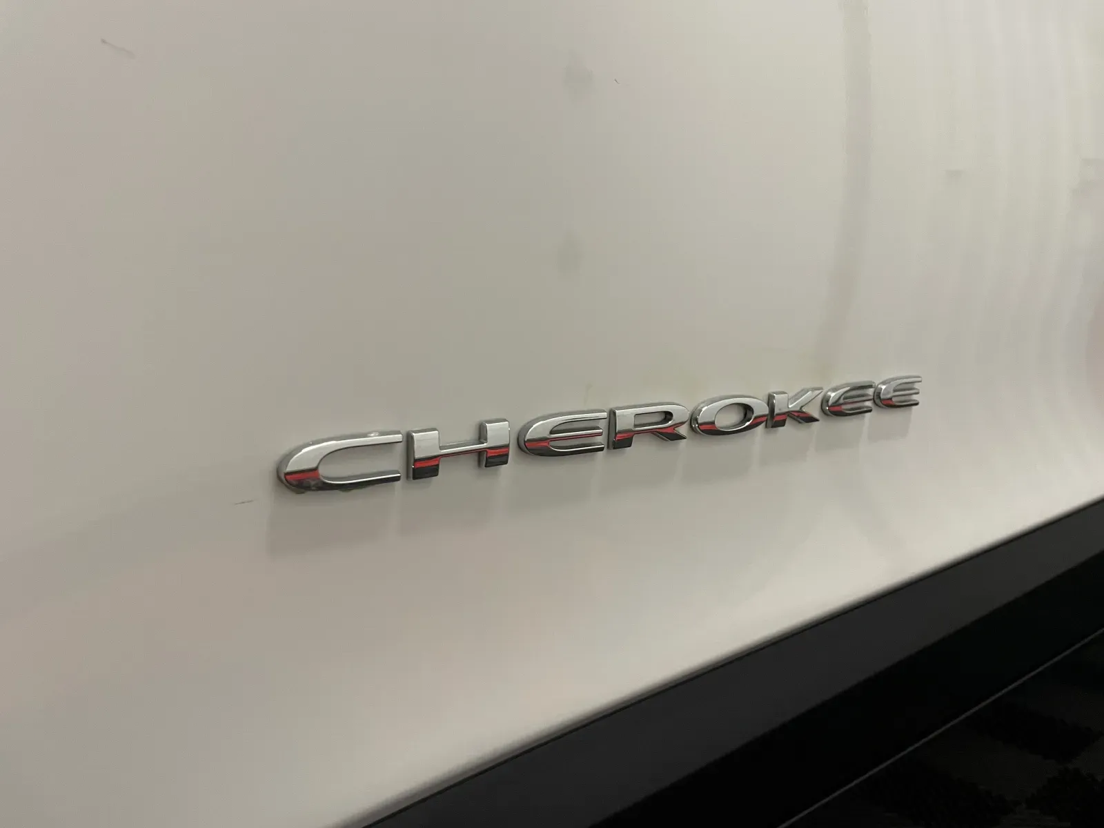 2021 Jeep Cherokee Latitude Plus - Photo 11