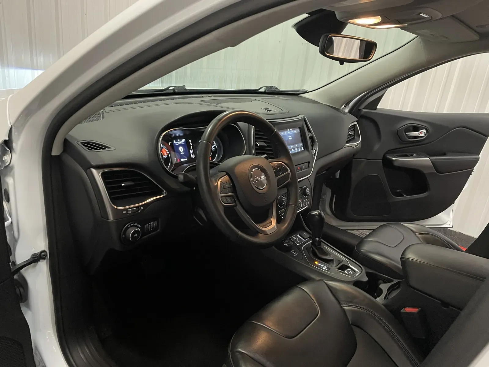 2021 Jeep Cherokee Latitude Plus - Photo 36