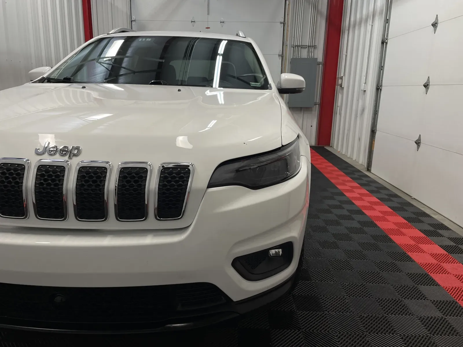 2021 Jeep Cherokee Latitude Plus - Photo 8