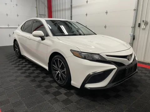 More photos of 2023 Toyota Camry SE at Oakley Auto World, MO