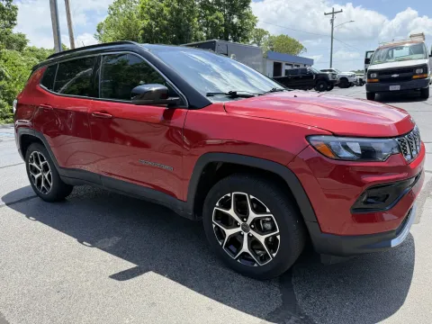 More photos of 2025 Jeep Compass Limited at Oakley Auto World, MO
