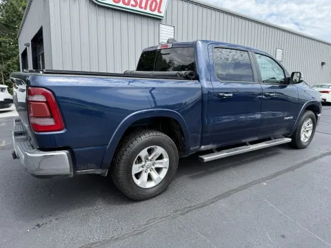 More photos of 2019 Ram 1500 Laramie at Oakley Auto World, MO