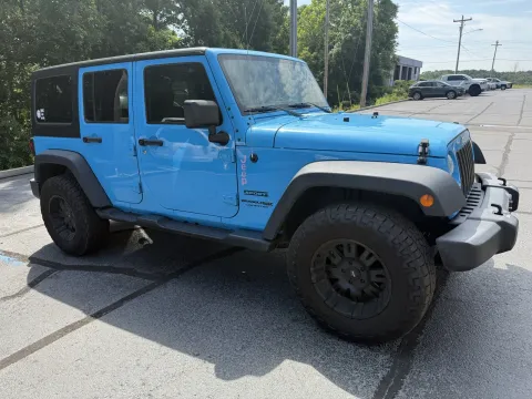 More photos of 2018 Jeep Wrangler JK Unlimited Sport at Oakley Auto World, MO