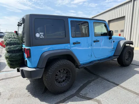 More photos of 2018 Jeep Wrangler JK Unlimited Sport at Oakley Auto World, MO