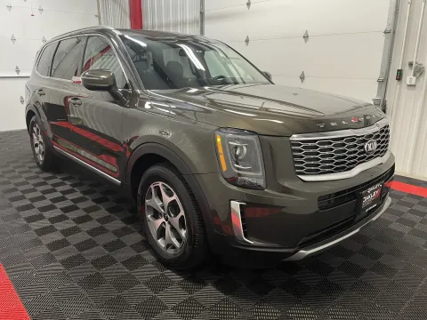 More photos of 2020 Kia Telluride EX at Oakley Auto World, MO