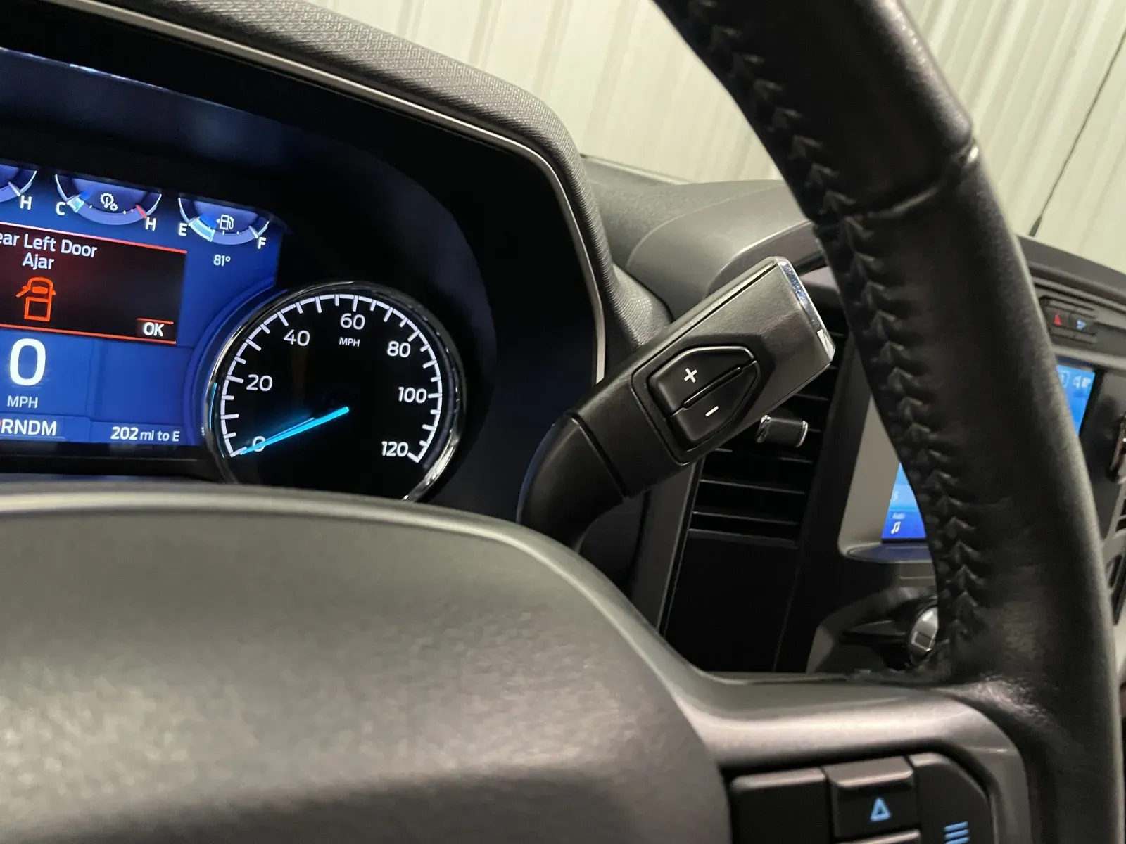 2022 Ford F-150 XLT - Photo 25