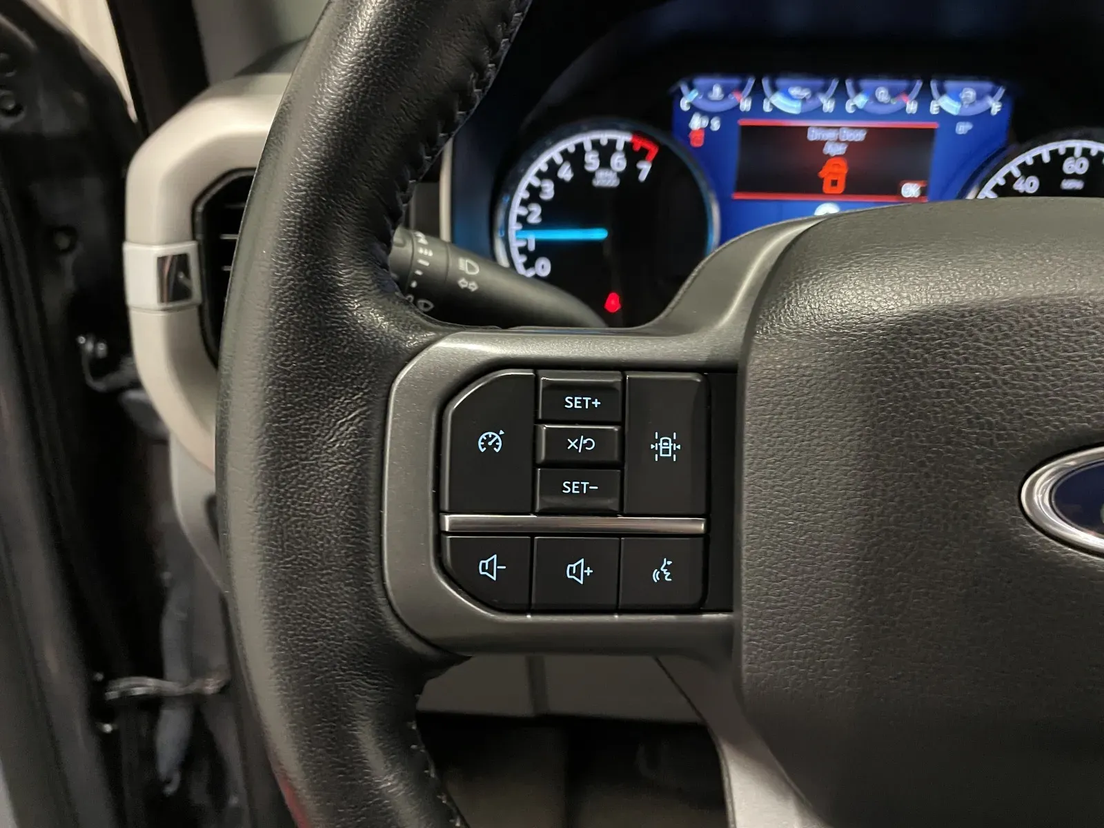 2022 Ford F-150 XLT - Photo 22