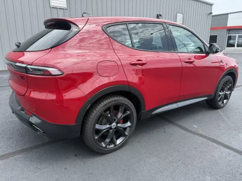More photos of 2024 Dodge Hornet R/T at Oakley Auto World, MO