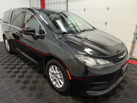 More photos of 2024 Chrysler Voyager LX at Oakley Auto World, MO