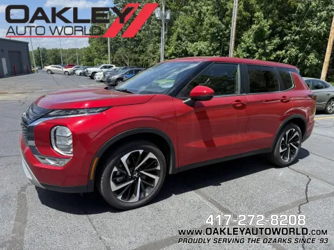 Red 2024 Mitsubishi Outlander SE for sale in Branson West, MO