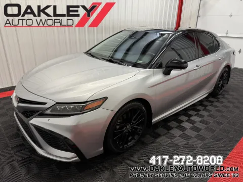 Black 2021 Toyota Camry XSE for sale in Branson West, MO